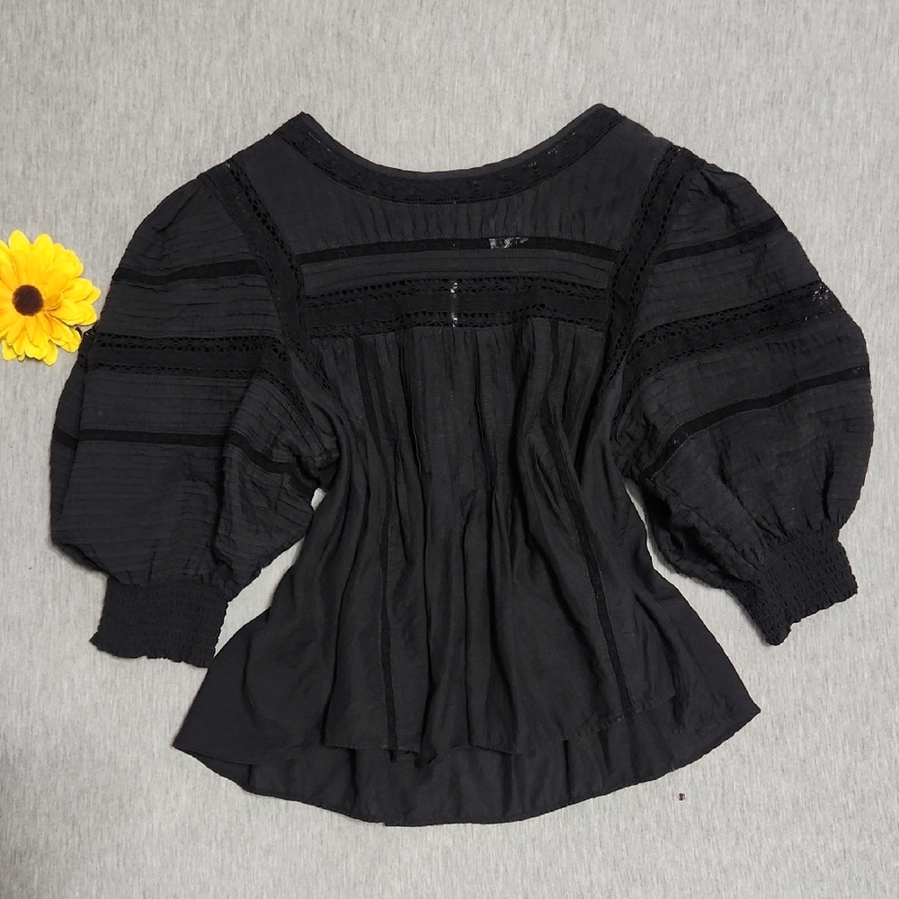 ARITZIA SUNDAY BEST Black Lacey Puff-Sleeve Crop Summer Peasant Blouse Top Shirt - Picture 5 of 16